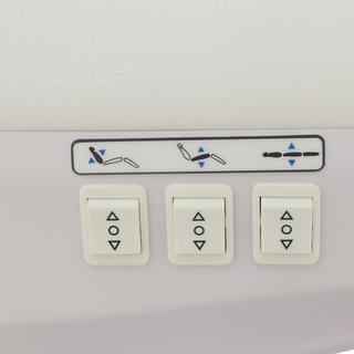 Кресло для педикюра ММКП-3 (тип 3) (КО-193Д-02), на педалях, Белый
