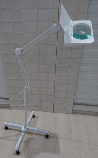 Лампа лупа Med-Mos 9002LED-FS (9008LED-D-189-Ш4) бестеневая, с РУ, П-образная, на 84 светодиода